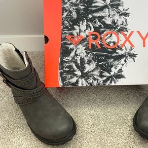 Roxy Boots